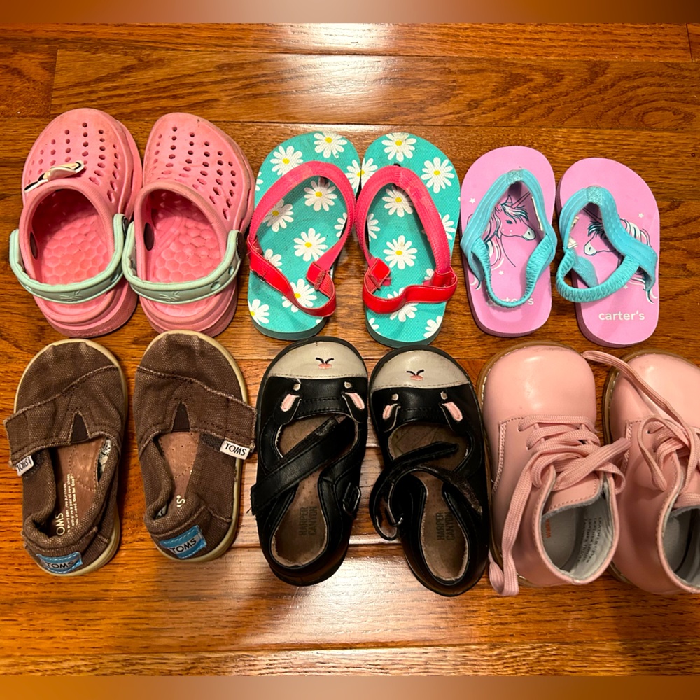 Bundle of toddler size 4-5 shoes — flip flops, Tom’s, crocs, boots, Mary Janes